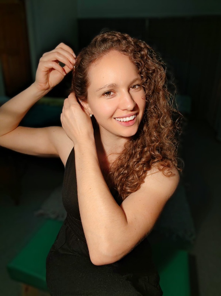 Hanlie Theron - Therapeutic Massage Specialist